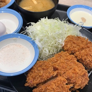 月間で安定して稼ぐには どうしたらいいですか？