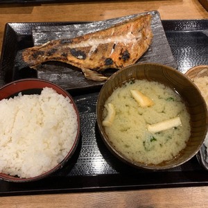 面接時に必要なものはありますか？