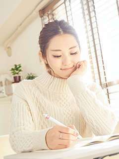 【お金を稼ぎたいなら】稼げる仕事を選ぶ！稼ぐ女性はこうしてる