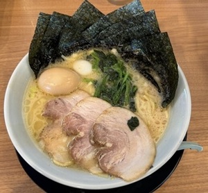 ラーメンの海苔あり派です