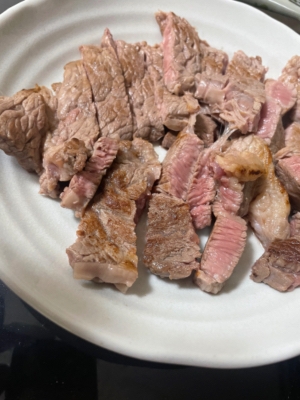 肉を食らう！