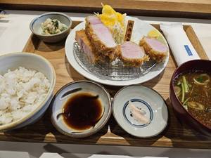 うまいもん食べれた〜